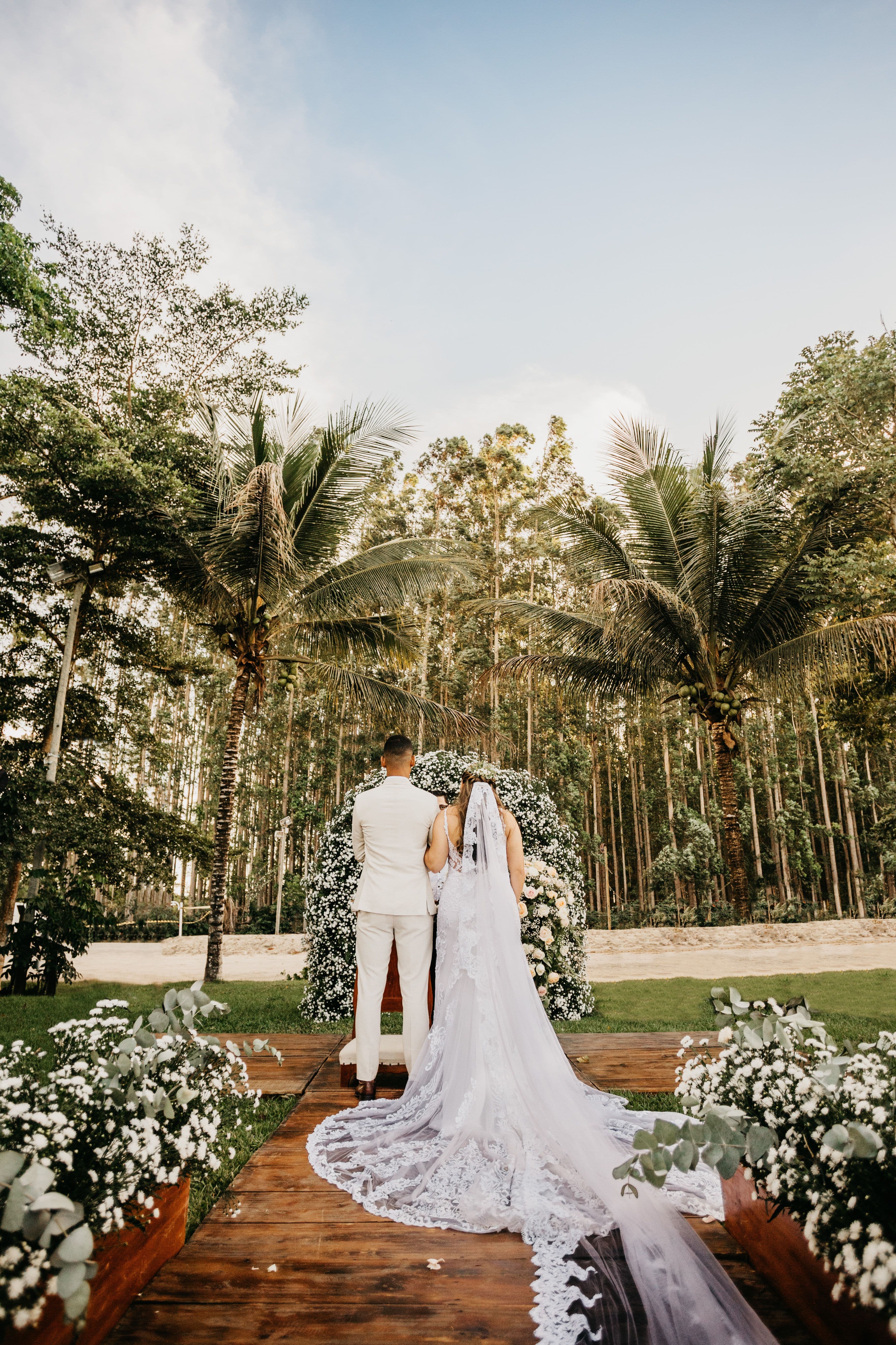 Couple at an outdoor wedding ceremony